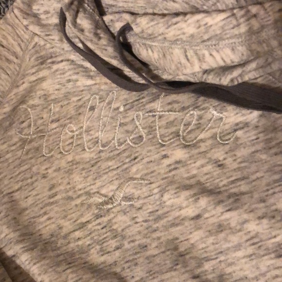 Hollister grey hoodie small - Picture 6 of 7